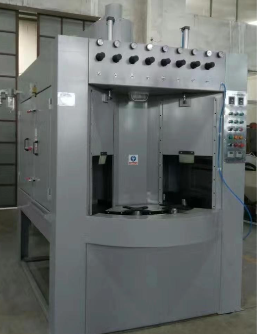 珠海打磨无瑕，尽在转盘式自动喷砂机的精准工艺